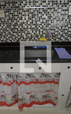 Apartamento para alugar com 65m², 2 quartos e sem vagaCozinha