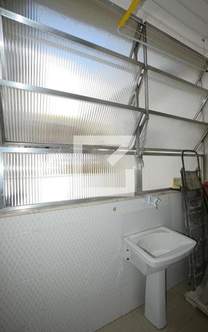 Apartamento para alugar com 65m², 2 quartos e sem vagaÁrea de Serviço