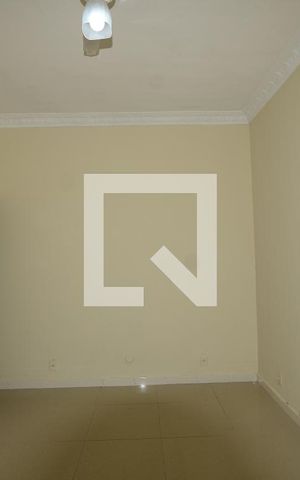 Apartamento para alugar com 65m², 2 quartos e sem vagaSala