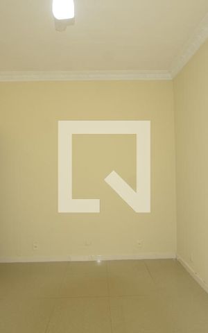 Apartamento para alugar com 65m², 2 quartos e sem vagaSala