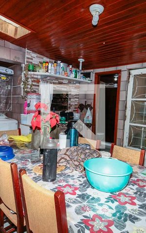 Casa à venda com 160m², 3 quartos e sem vaga Casa à venda com 160m², 3 quartos e sem vagaCozinha