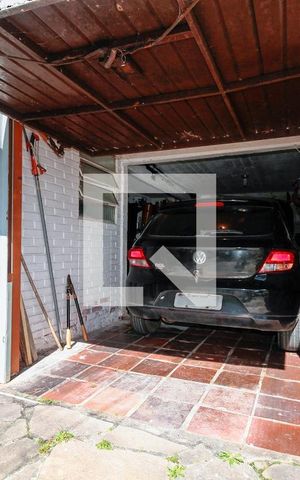 Casa à venda com 160m², 3 quartos e sem vaga Casa à venda com 160m², 3 quartos e sem vagaGaragem