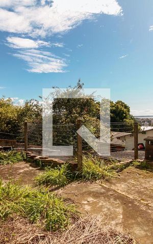 Casa à venda com 160m², 3 quartos e sem vaga Casa à venda com 160m², 3 quartos e sem vagaQuintal