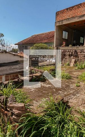 Casa à venda com 160m², 3 quartos e sem vaga Casa à venda com 160m², 3 quartos e sem vagaQuintal