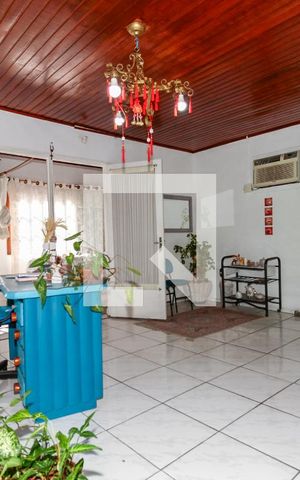 Casa à venda com 160m², 3 quartos e sem vaga Casa à venda com 160m², 3 quartos e sem vagaSala 2