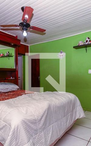 Casa à venda com 160m², 3 quartos e sem vaga Casa à venda com 160m², 3 quartos e sem vagaSuíte