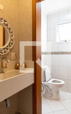 Casa à venda com 149m², 3 quartos e 2 vagas Casa à venda com 149m², 3 quartos e 2 vagasLavabo