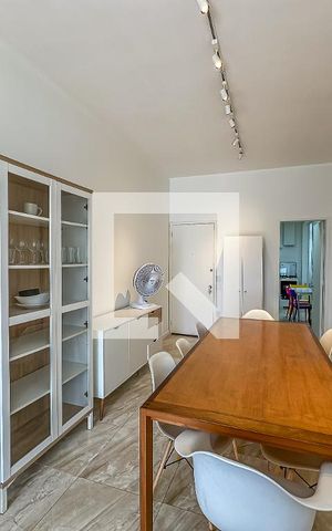 Apartamento para alugar com 82m², 1 quarto e 1 vaga Apartamento para alugar com 82m², 1 quarto e 1 vagaHall