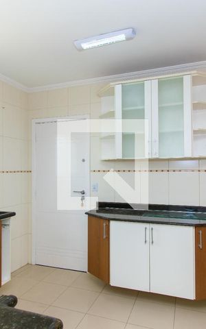 Apartamento para alugar com 67m², 2 quartos e 1 vaga Apartamento para alugar com 67m², 2 quartos e 1 vagaCozinha
