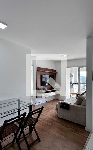 Apartamento à venda com 70m², 2 quartos e 1 vagaSala