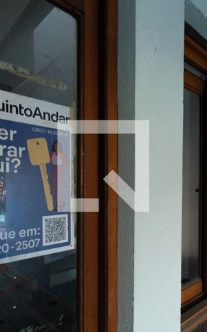 Casa à venda com 169m², 3 quartos e 2 vagasFachada