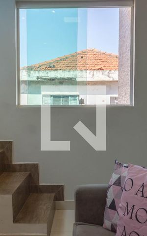 Casa para alugar com 80m², 2 quartos e 1 vaga Casa para alugar com 80m², 2 quartos e 1 vagaAnte-Sala