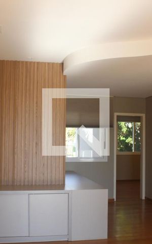 Casa à venda com 360m², 4 quartos e 4 vagasÁrea Comum