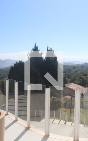 Casa à venda com 360m², 4 quartos e 4 vagasVaranda