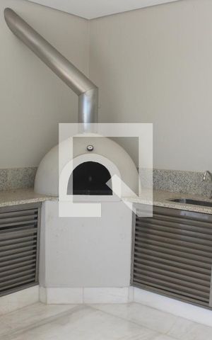 Casa à venda com 360m², 4 quartos e 4 vagasÁrea Comum
