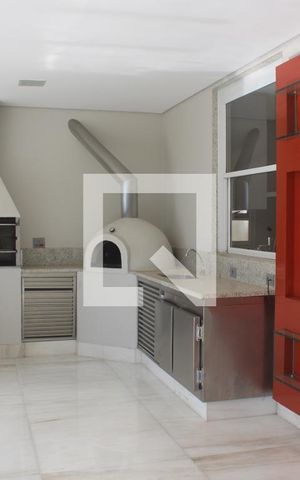 Casa à venda com 360m², 4 quartos e 4 vagasÁrea Comum
