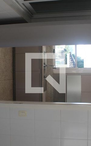 Casa à venda com 360m², 4 quartos e 4 vagasDetalhe