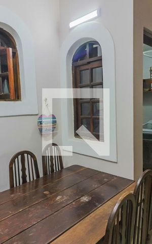Casa de condomínio à venda com 240m², 3 quartos e 2 vagas Casa de condomínio à venda com 240m², 3 quartos e 2 vagasArea da Churrasqueira