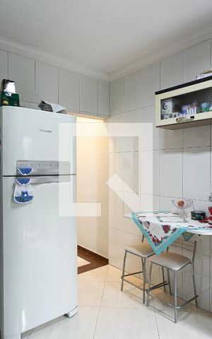 Casa de condomínio à venda com 88m², 3 quartos e 2 vagas Casa de condomínio à venda com 88m², 3 quartos e 2 vagasCozinha