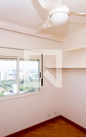 Apartamento para alugar com 70m², 2 quartos e 1 vagaSuíte