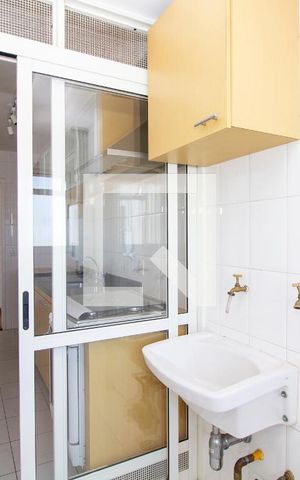 Apartamento para alugar com 70m², 2 quartos e 1 vagaÁrea de Serviço