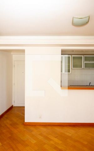 Apartamento para alugar com 70m², 2 quartos e 1 vagaSala