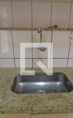 Apartamento para alugar com 52m², 2 quartos e 1 vagaPia da cozinha
