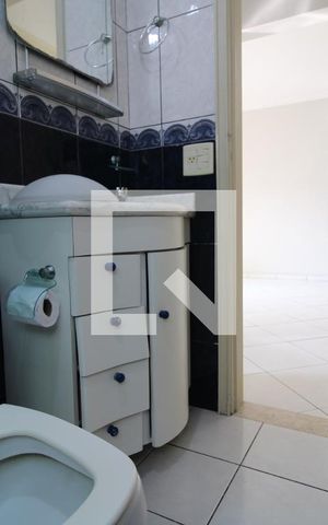 Apartamento para alugar com 52m², 2 quartos e 1 vagaBanheiro