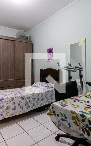 Casa à venda com 178m², 3 quartos e 2 vagasQuarto 2