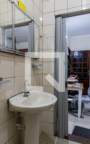 Casa à venda com 178m², 3 quartos e 2 vagasBanheiro do Quarto 3