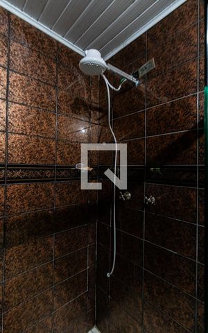 Casa à venda com 178m², 3 quartos e 2 vagasBanheiro Social