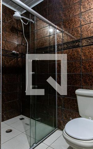 Casa à venda com 178m², 3 quartos e 2 vagasBanheiro Social