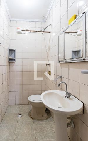 Casa à venda com 178m², 3 quartos e 2 vagasBanheiro do Quarto 3