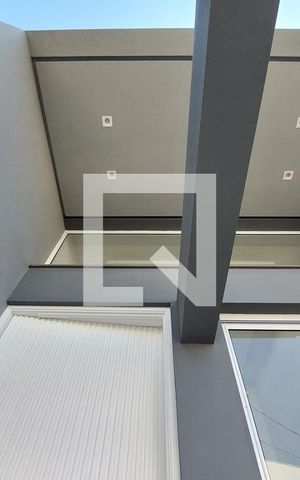 Casa de condomínio à venda com 144m², 3 quartos e 2 vagasFachada