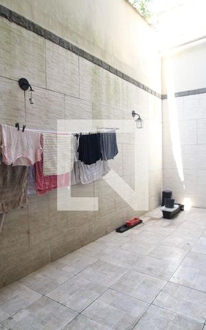 Casa de condomínio à venda com 360m², 4 quartos e 4 vagasQuintal