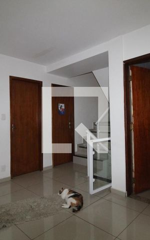 Casa de condomínio à venda com 360m², 4 quartos e 4 vagasHall 