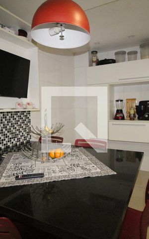 Casa de condomínio à venda com 360m², 4 quartos e 4 vagasCozinha