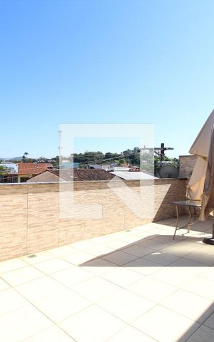 Casa de condomínio à venda com 360m², 4 quartos e 4 vagasTerraço