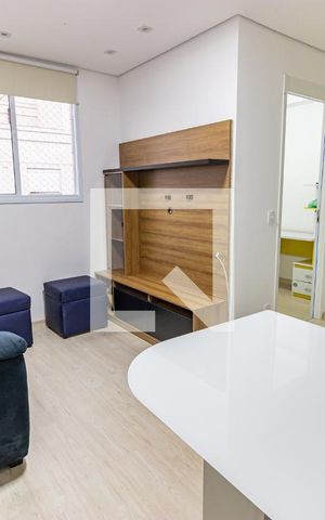 Apartamento à venda com 40m², 2 quartos e sem vaga Apartamento à venda com 40m², 2 quartos e sem vagaSala