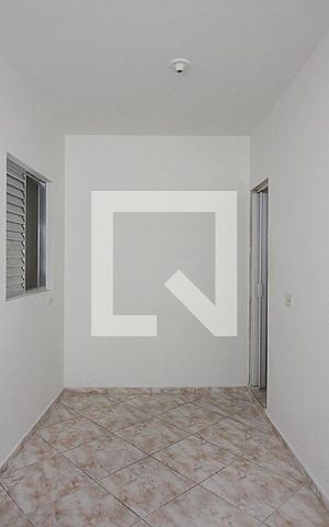 Casa para alugar com 40m², 2 quartos e sem vagaSala/Cozinha