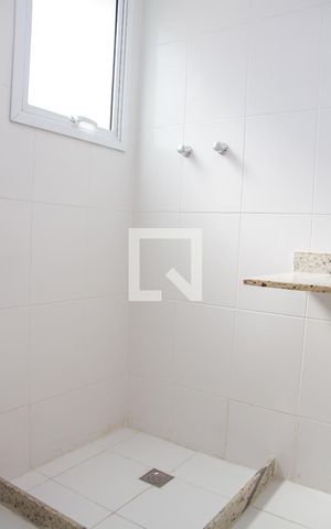 Apartamento à venda com 89m², 3 quartos e 1 vagaBanheiro da Suíte 01