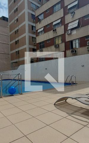 Apartamento à venda com 89m², 3 quartos e 1 vaga Apartamento à venda com 89m², 3 quartos e 1 vagaÁrea comum - Piscina
