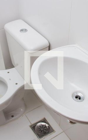 Apartamento à venda com 89m², 3 quartos e 1 vagaBanheiro da Suíte 02
