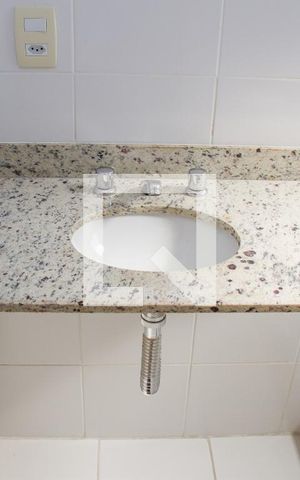 Apartamento à venda com 89m², 3 quartos e 1 vagaBanheiro da Suíte 01