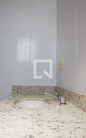 Apartamento à venda com 89m², 3 quartos e 1 vagaBanheiro da Suíte 01