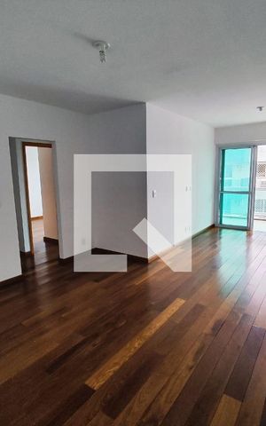 Apartamento à venda com 112m², 4 quartos e 2 vagas Apartamento à venda com 112m², 4 quartos e 2 vagasSala