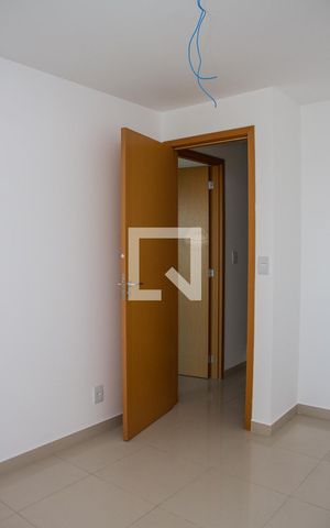 Apartamento à venda com 116m², 4 quartos e 2 vagasQuarto 02
