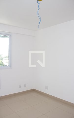 Apartamento à venda com 116m², 4 quartos e 2 vagasQuarto 02