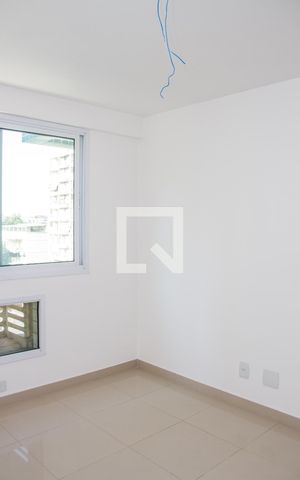 Apartamento à venda com 116m², 4 quartos e 2 vagasQuarto 03