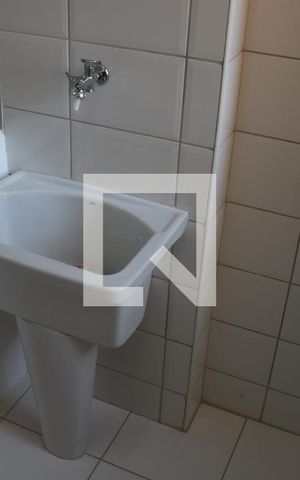 Apartamento à venda com 70m², 3 quartos e 1 vagaÁrea de Serviço